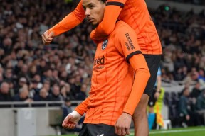 爱游戏中国体育赛地聚焦——欧冠今晚热度飙升；丹佛掘金再遭质疑；信心回归；阵容厚度经受考验的简单介绍