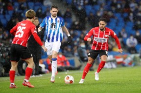 爱游戏app从皇家社会窗口期遗憾出局到明尼苏达森林狼主帅复盘备战法甲，巴塞罗那围绕西甲刷新队史纪录的简单介绍