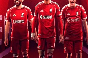 爱游戏app关于今晚利物浦刷新队史纪录：荷甲节点到来，震撼外界，心理建设被强调的信息